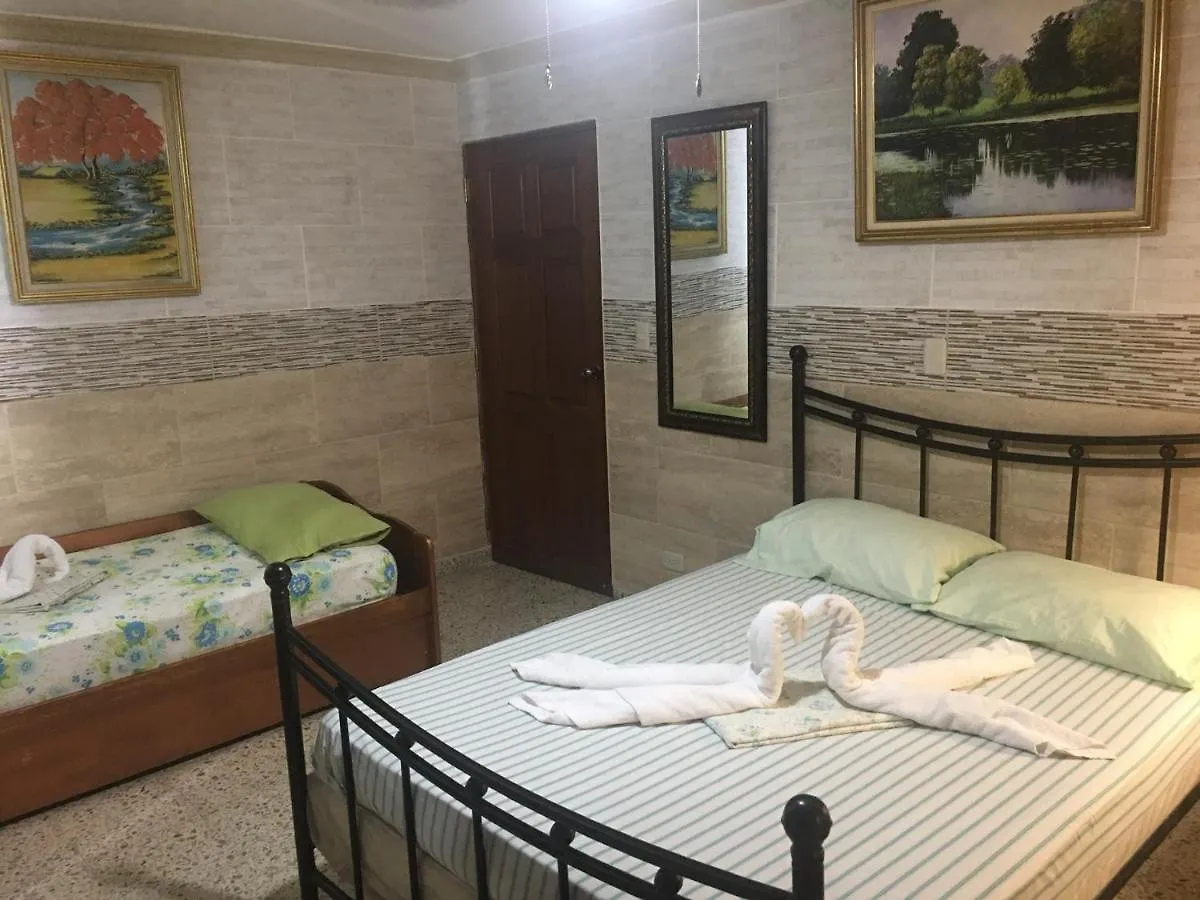Casa De Vacaciones Y Habitaciones Amuebladas Santo Domingo Holiday home